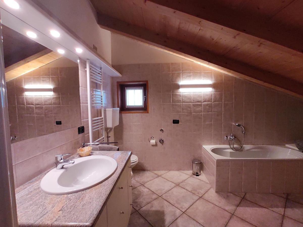 Loft Mountain Spirit Apartment ลีวินโญ ภายนอก รูปภาพ